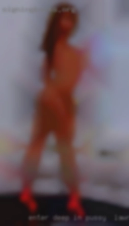 Enter deep in my pussy in Lawrenceburg, IN tight wetv pussy! Enter deep in my pussy in Lawrenceburg, IN tight wetv pussy!